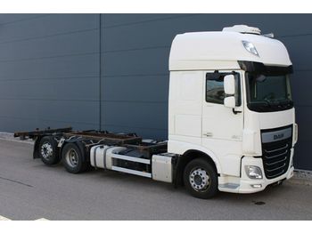 Containertransporter/ Wissellaadbak vrachtwagen DAF XF_460_FAR_JUMBO_BDF_INTARDER: afbeelding 1