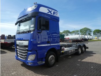 Containertransporter/ Wissellaadbak vrachtwagen DAF XF 510: afbeelding 1