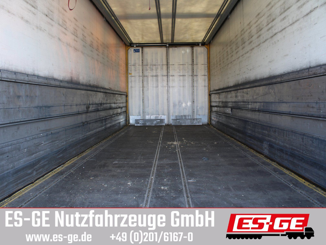 Drankenwagen vrachtwagen MAN 6x2 LKW mit Tandemanhänger