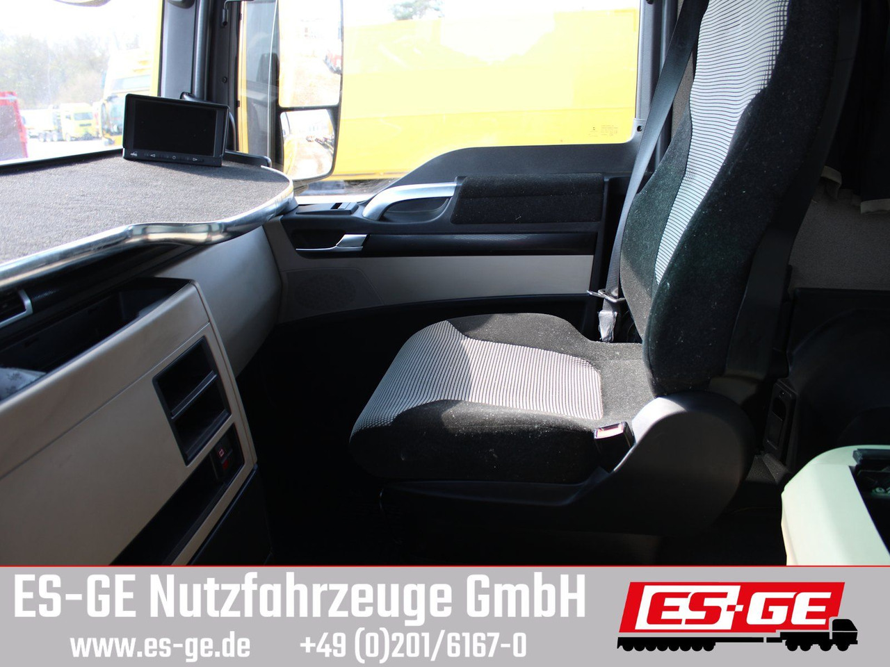 Drankenwagen vrachtwagen MAN 6x2 LKW mit Tandemanhänger