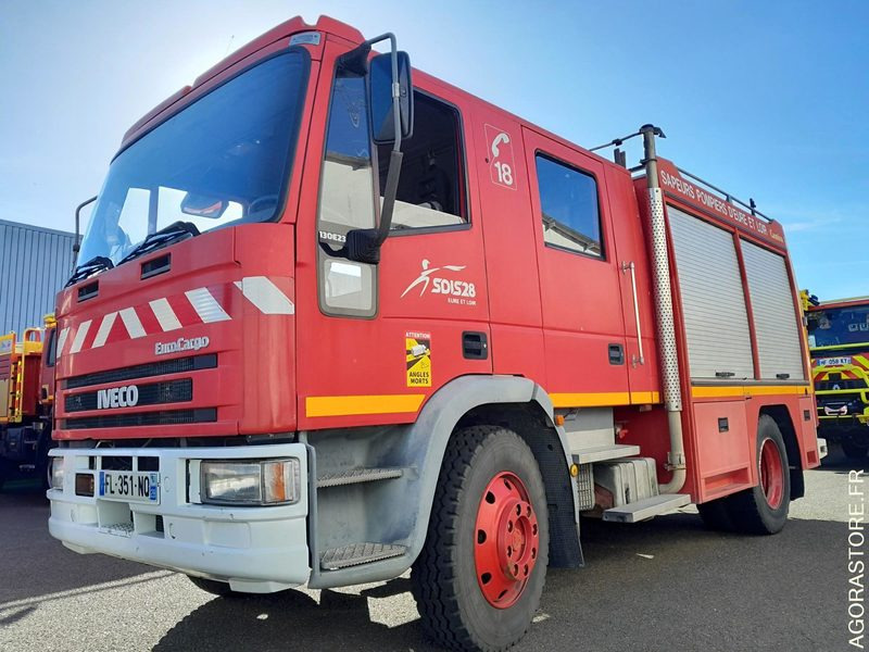 Vrachtwagen FOURGON POMPE TONNE - 56919kms