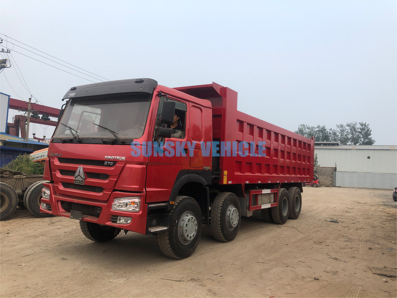 Kipper vrachtwagen voor het vervoer van bulkgoederen HOWO 8x4 NX430 Dump Truck: afbeelding 9