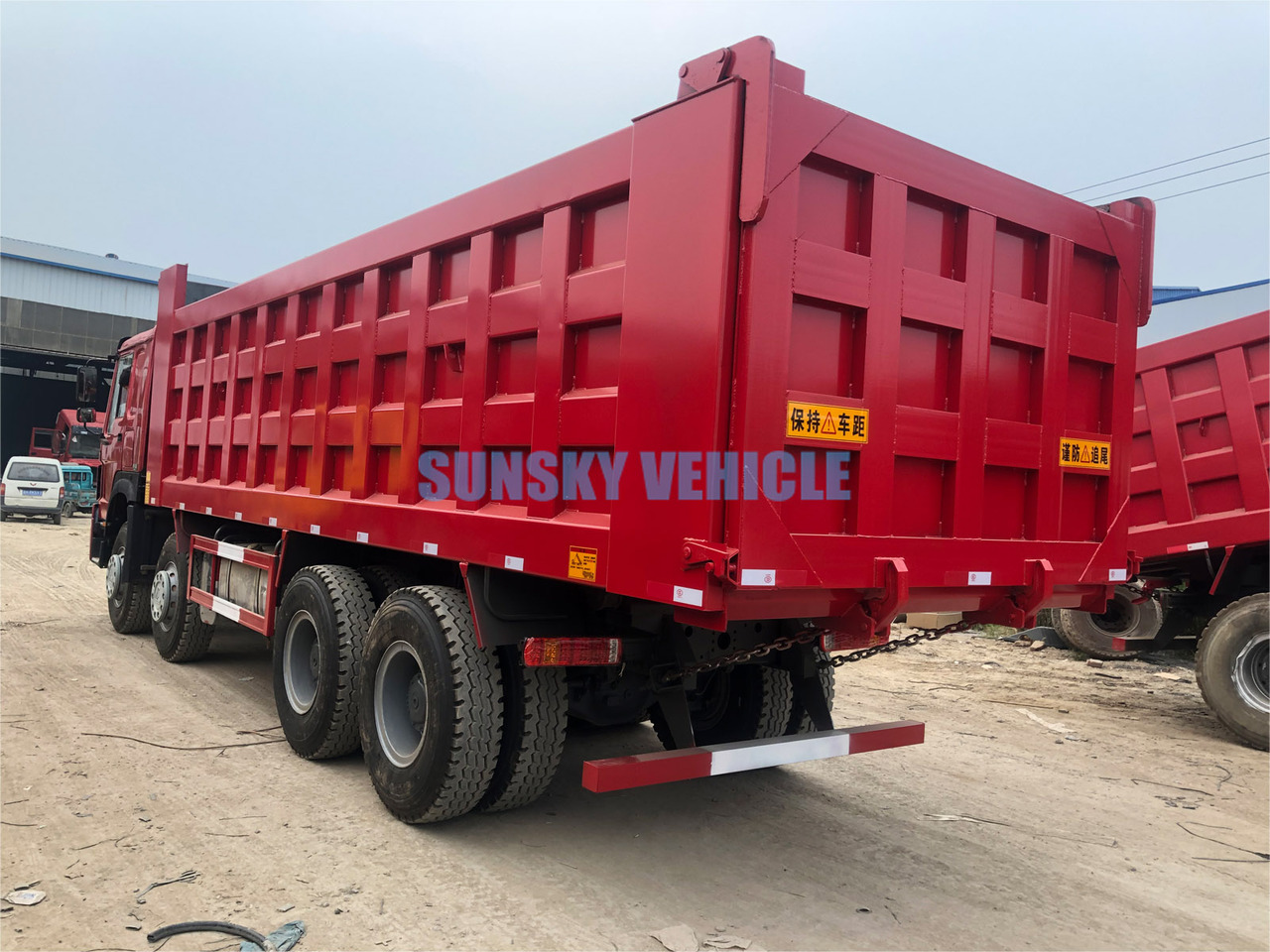 Kipper vrachtwagen voor het vervoer van bulkgoederen HOWO 8x4 NX430 Dump Truck: afbeelding 12