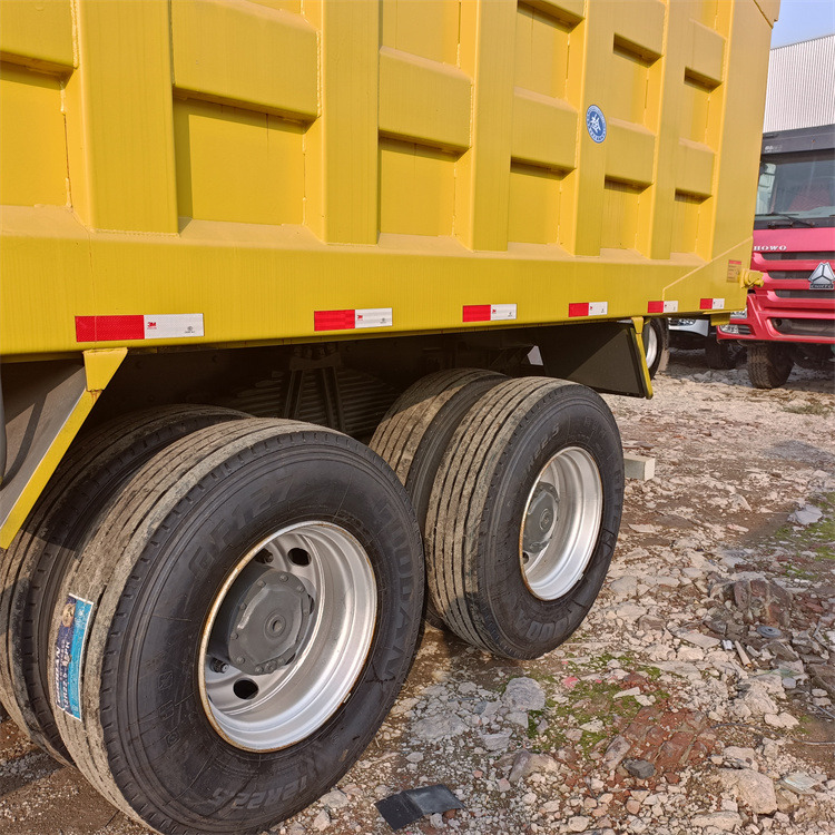 Kipper vrachtwagen HOWO HOWO 6x4 375 -Yellow: afbeelding 6
