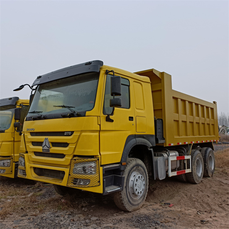 Kipper vrachtwagen HOWO HOWO 6x4 375 -Yellow: afbeelding 12