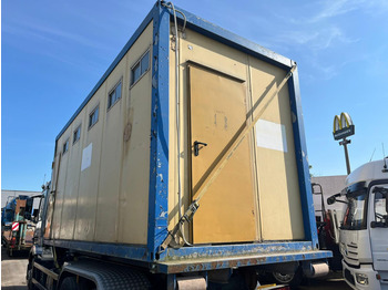 Haakarmsysteem vrachtwagen  Abrollcontainer Containeranlage für Asbestsanierung