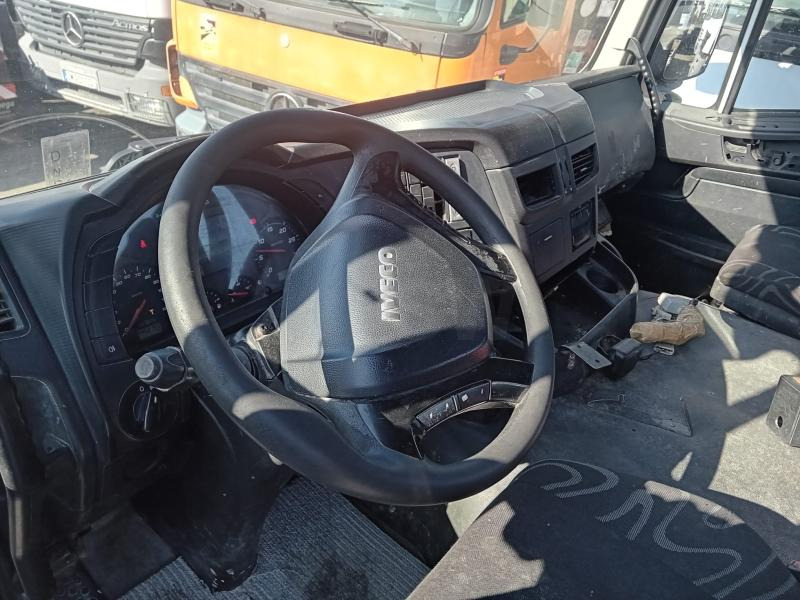 Haakarmsysteem vrachtwagen Iveco 330.36