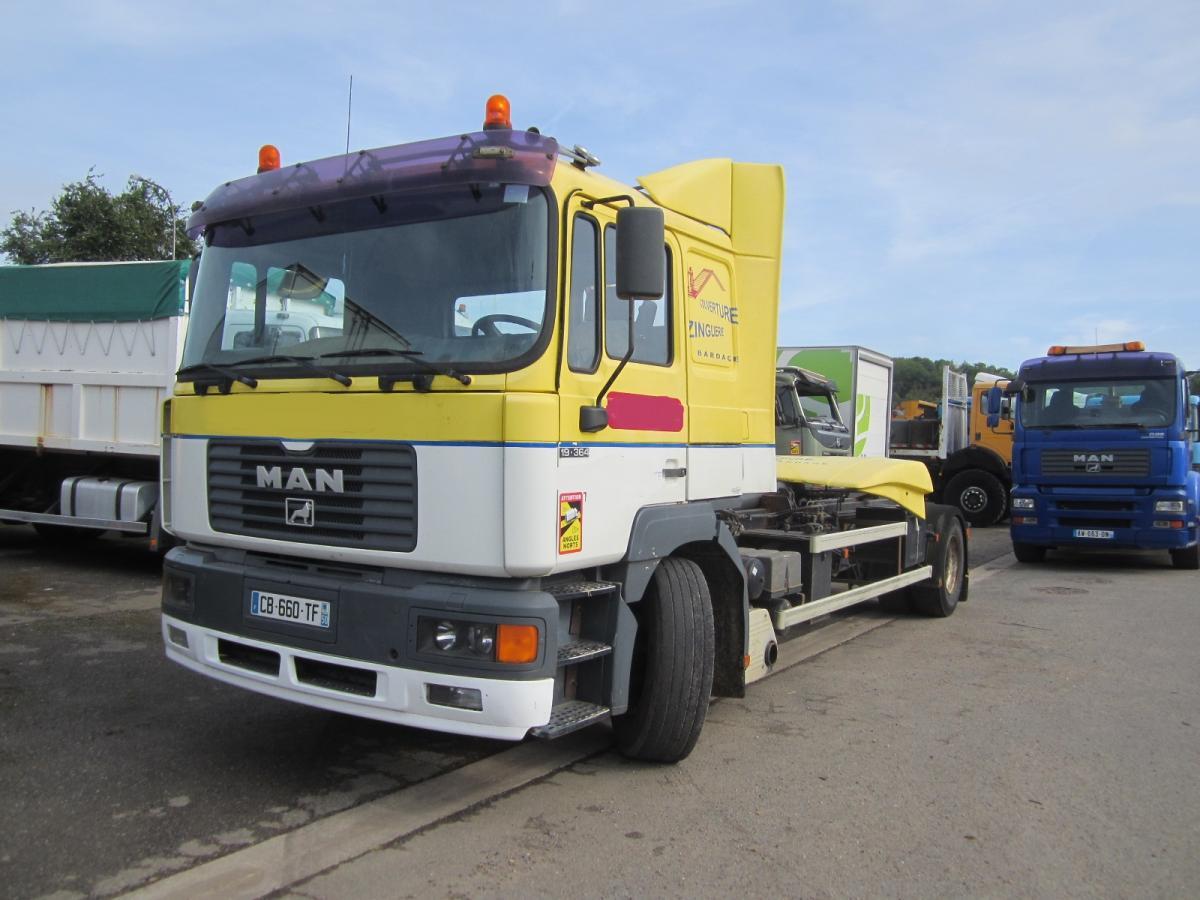 Haakarmsysteem vrachtwagen MAN 19.364