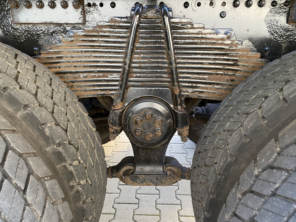 Haakarmsysteem vrachtwagen MAN TGA 33.390 6x6 BB