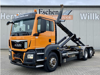 Haakarmsysteem vrachtwagen MAN TGS 26.400 6x4 H-4 BL