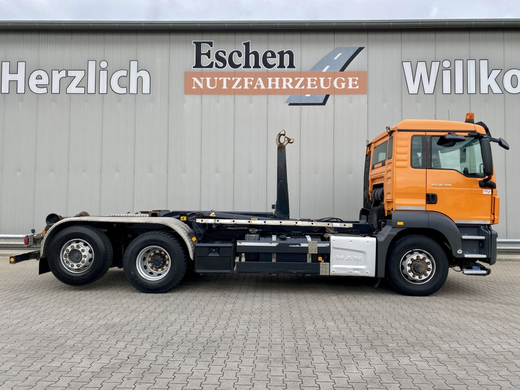 Haakarmsysteem vrachtwagen MAN TGS 26.400 6x4 H-4 BL