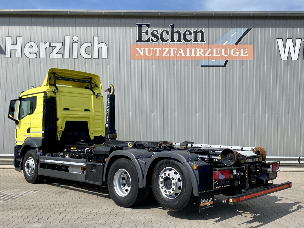 Haakarmsysteem vrachtwagen MAN TGS 26.470 6x2-4 BL