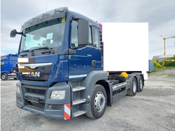Haakarmsysteem vrachtwagen MAN TGS 28.320 6x2 Fahrgestell 3-Sitzer m. Hydrauliksystem (28)