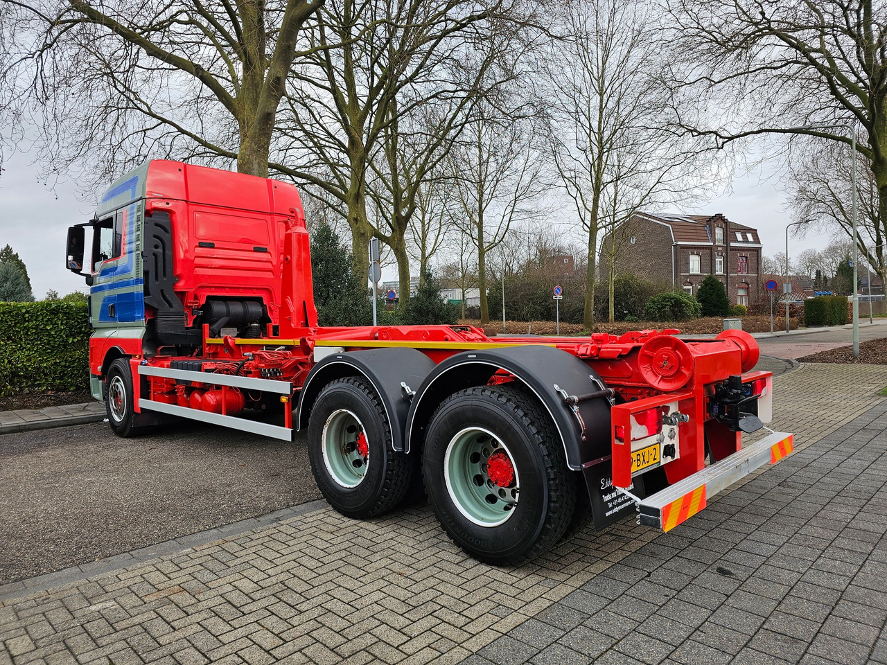Haakarmsysteem vrachtwagen MAN TGX 26.560 XLX 6X4