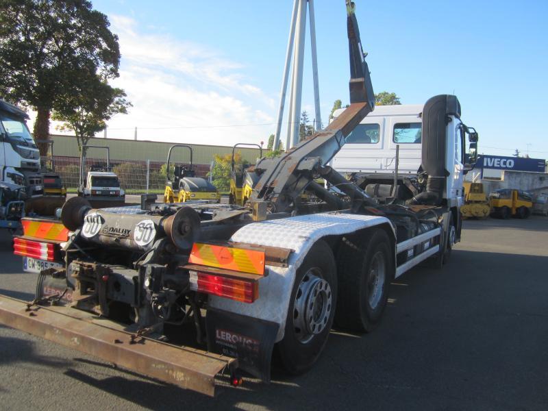 Haakarmsysteem vrachtwagen Mercedes Actros