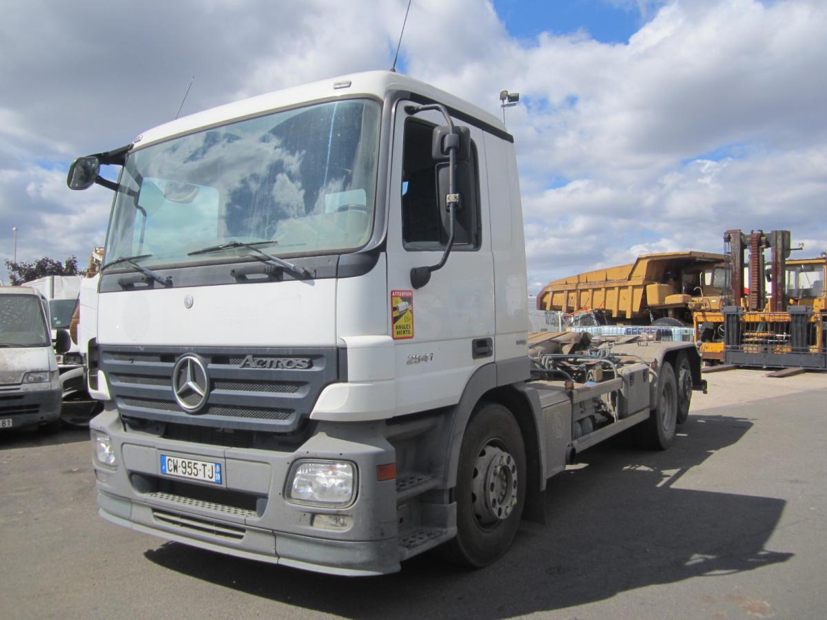Haakarmsysteem vrachtwagen Mercedes Actros 2541