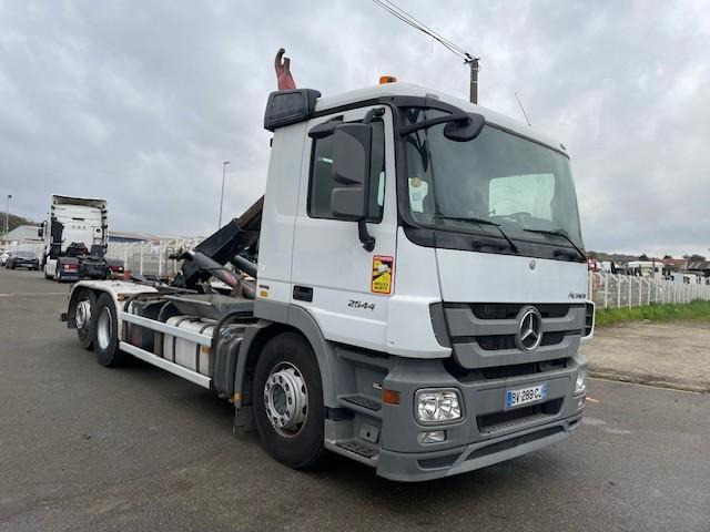 Haakarmsysteem vrachtwagen Mercedes Actros 2544