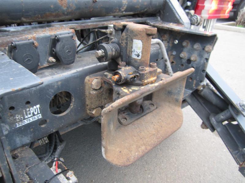 Haakarmsysteem vrachtwagen Mercedes Actros 2636