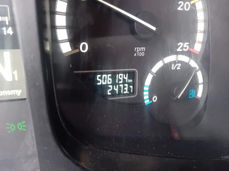 Haakarmsysteem vrachtwagen Mercedes Antos 2643