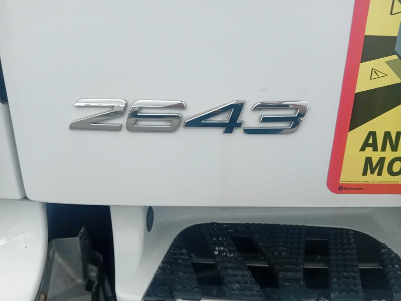 Haakarmsysteem vrachtwagen Mercedes Antos 2643