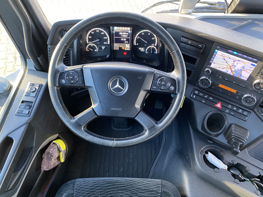 Haakarmsysteem vrachtwagen Mercedes-Benz 2543 L 6x2 / HIAB Multiflift Aufbau