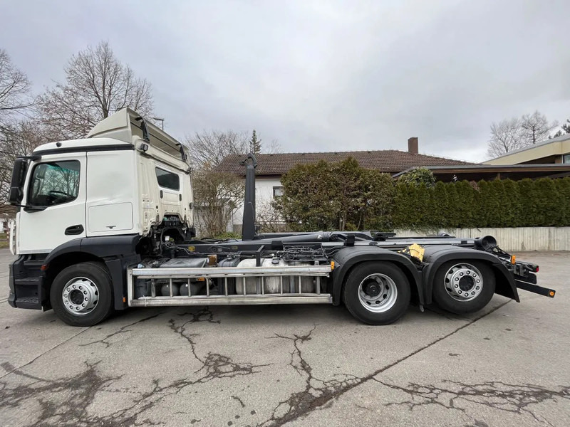 Haakarmsysteem vrachtwagen Mercedes-Benz Actros 2543 BL 6x2 Abroller