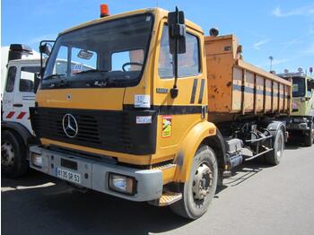 Haakarmsysteem vrachtwagen Mercedes SK 1726