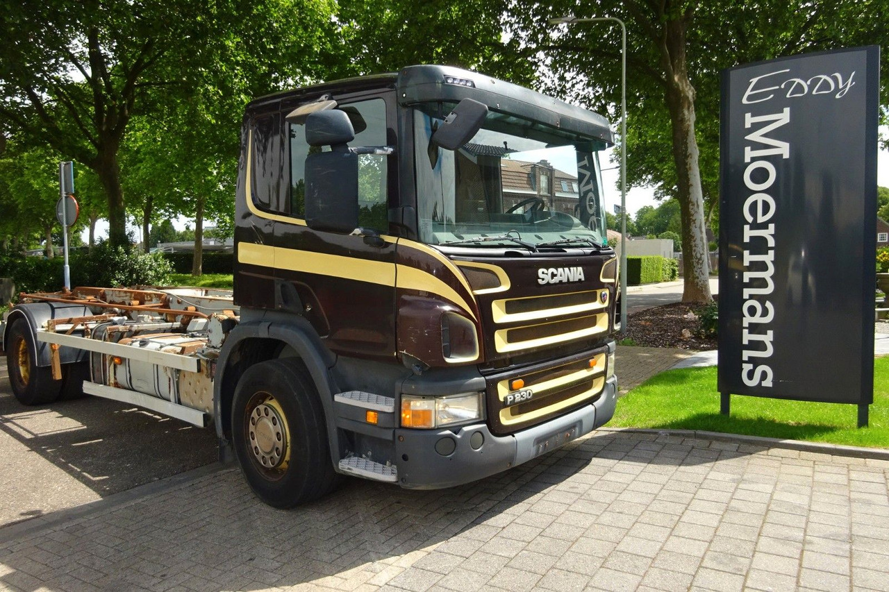 Haakarmsysteem vrachtwagen Scania P230 Cp16