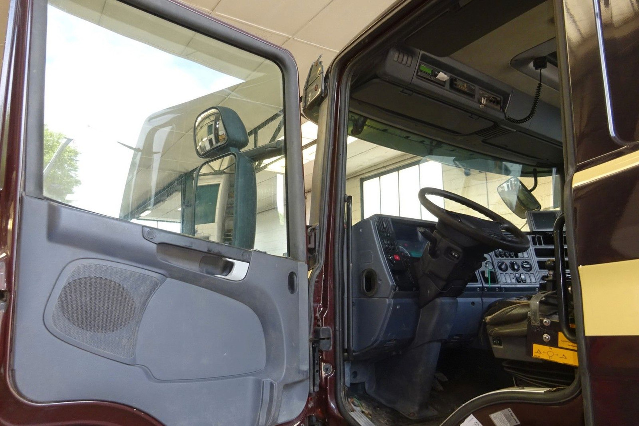 Haakarmsysteem vrachtwagen Scania P230 Cp16