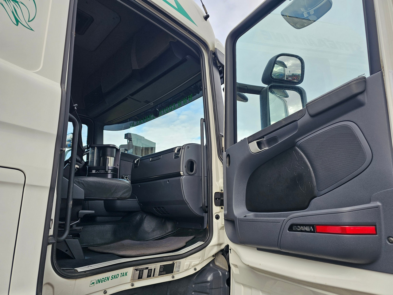 Haakarmsysteem vrachtwagen Scania R490 Highline 6x2