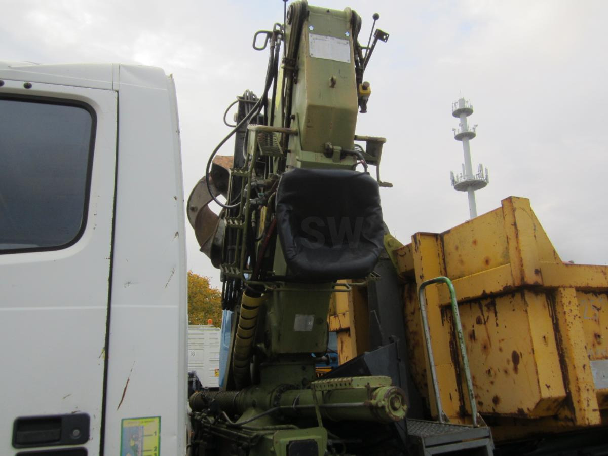 Haakarmsysteem vrachtwagen Volvo FH12