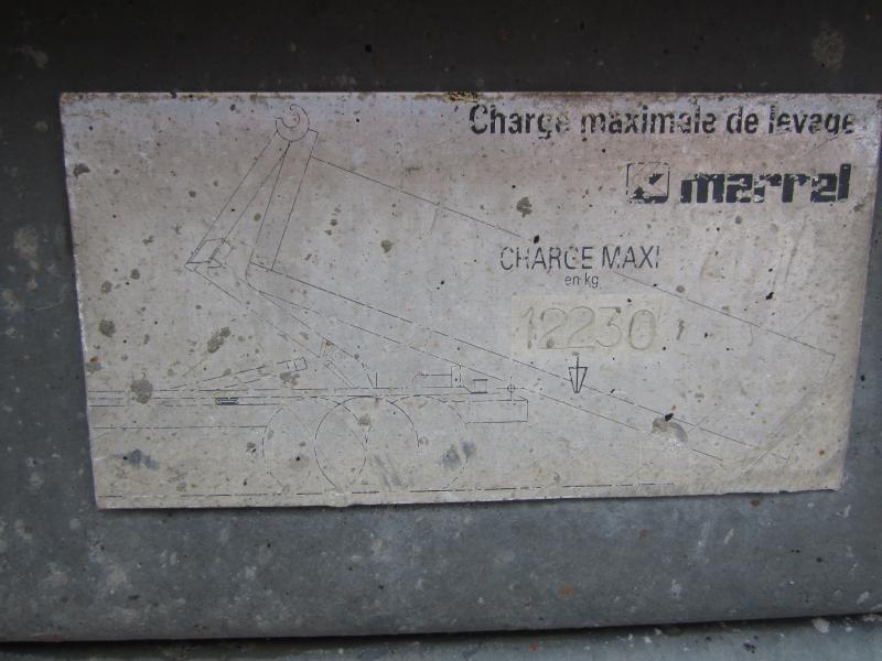 Haakarmsysteem vrachtwagen Volvo FL6 19