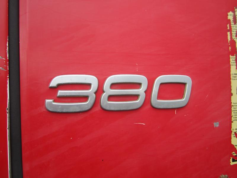 Haakarmsysteem vrachtwagen Volvo FM12 380