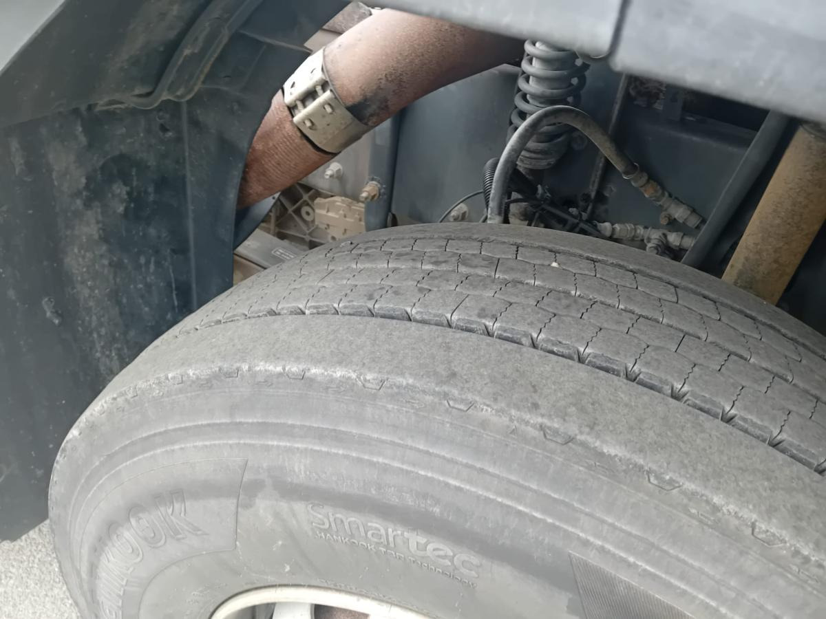 Haakarmsysteem vrachtwagen Volvo FM 400