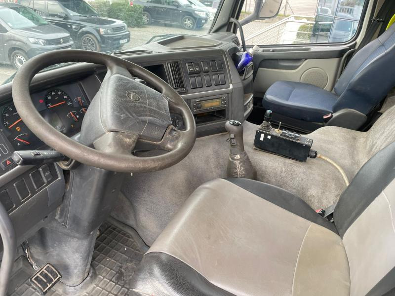 Haakarmsysteem vrachtwagen Volvo FM 440