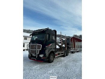 Houttransport Mercedes Arocs 2663