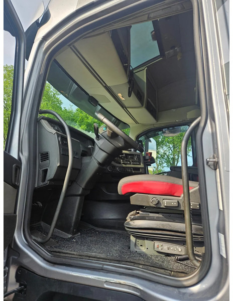 Houttransport Volvo FH 500 | 6X4 | Kesla 2110T Crane