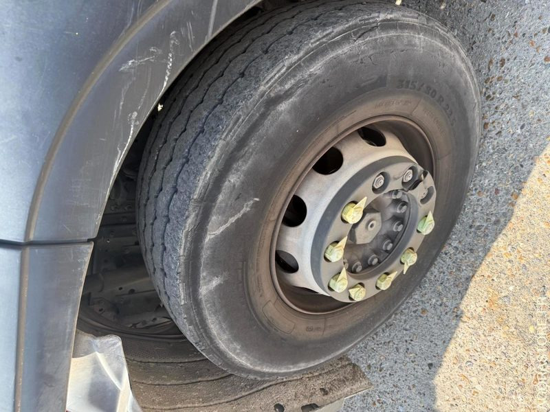 Vrachtwagen IVECO STRALIS MULTIBENNE 4x2 - 2015 / 61000KM