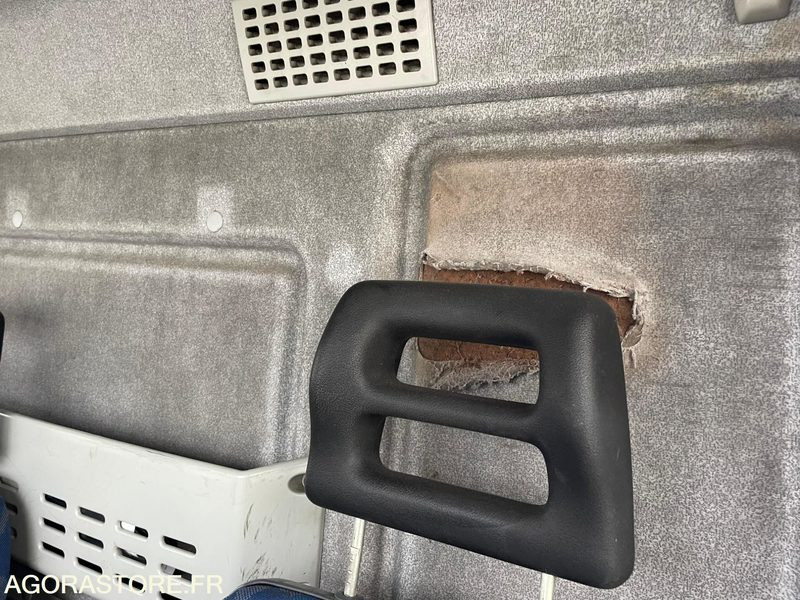 Vrachtwagen Iveco 190EL28 19t citerne - 2008 - 640748kms - export only