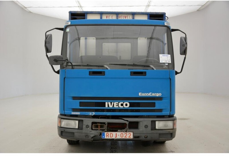 Veewagen vrachtwagen Iveco 65E14: afbeelding 2
