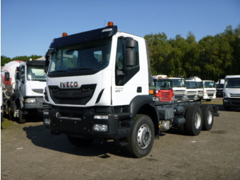 Nieuw Chassis vrachtwagen Iveco Trakker AD380T41 Euro 5 6x4 chassis / NEW/UNUSED: afbeelding 1