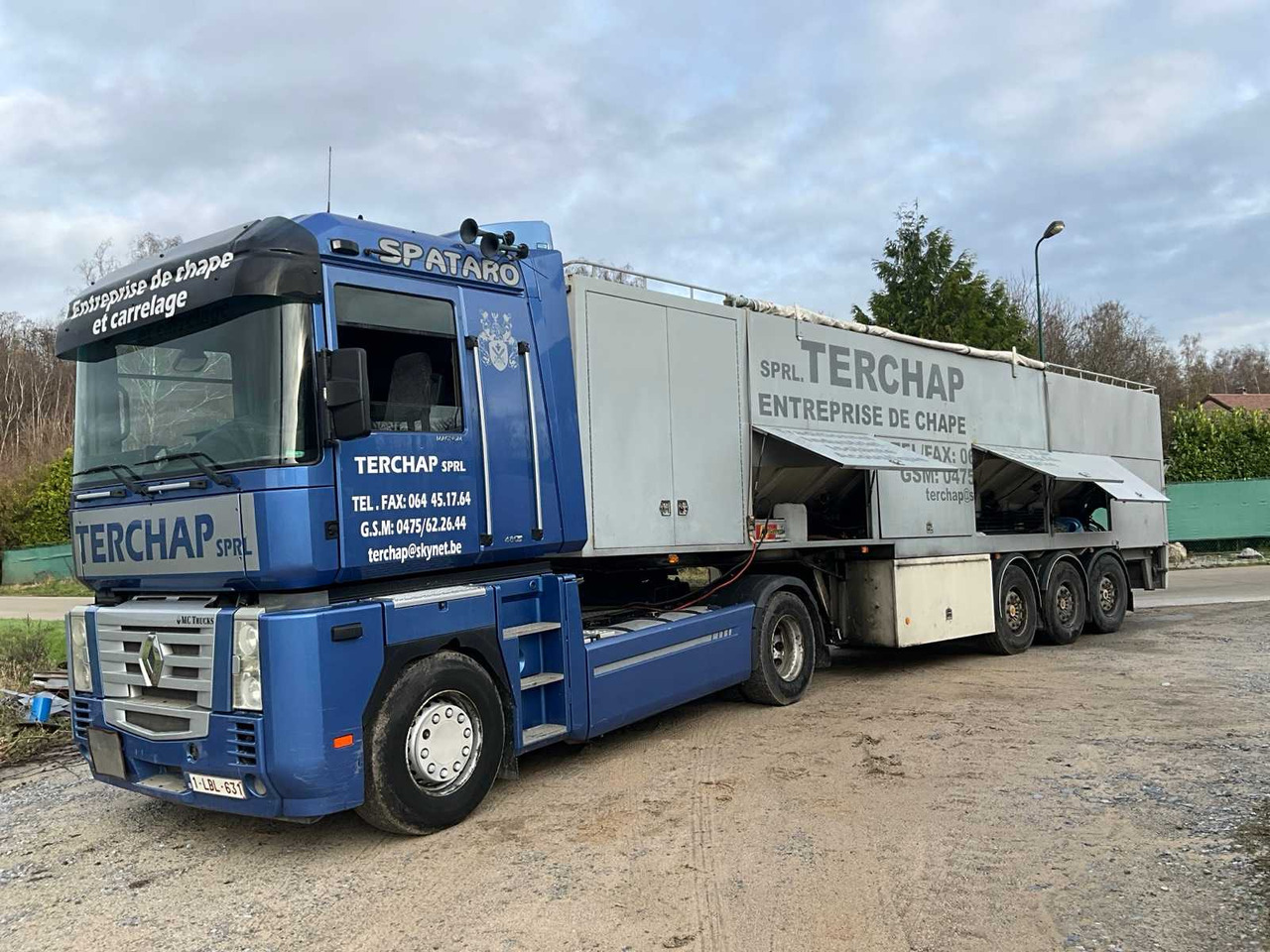 Vrachtwagen KWB P-393-STI-H3 CHAPEOPLEGGER