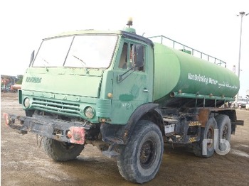 Tankwagen Kamaz 13638 Litre 6X6: afbeelding 1