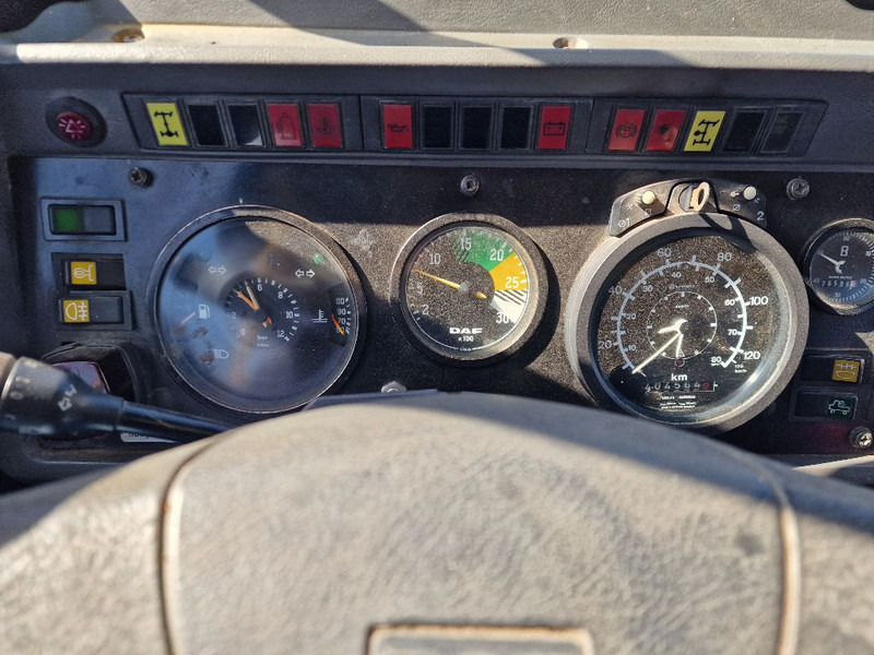 Kipper vrachtwagen DAF 1700 TURBO
