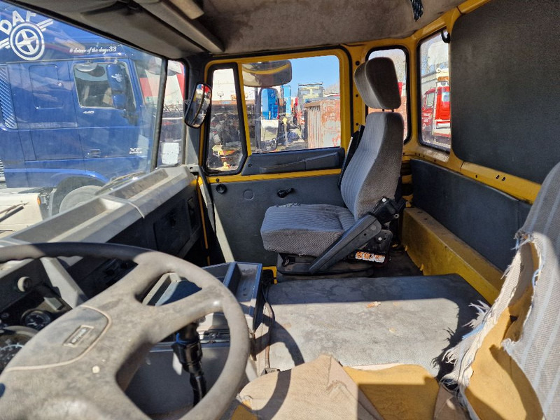 Kipper vrachtwagen DAF 1700 TURBO