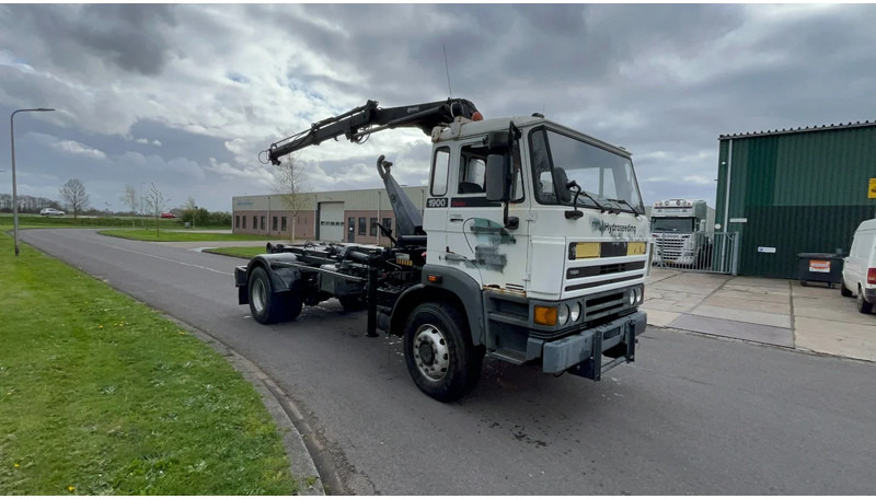 Kipper vrachtwagen DAF 1900 FA 1900 4x4