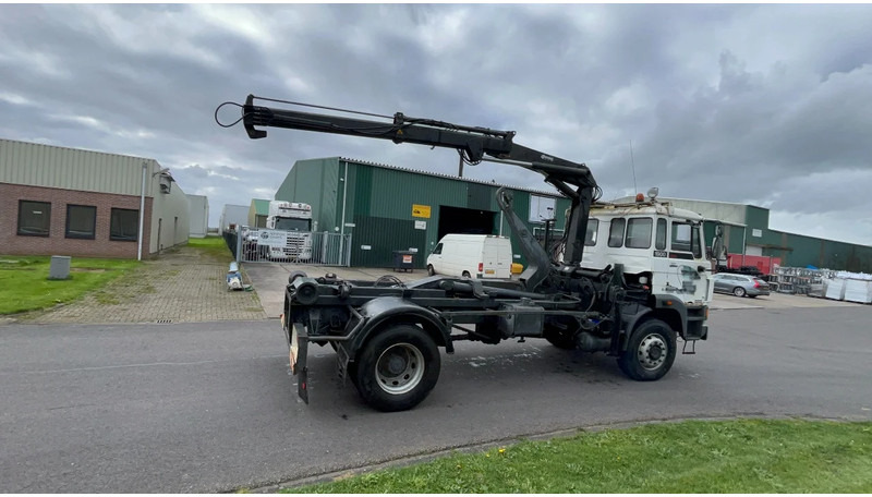 Kipper vrachtwagen DAF 1900 FA 1900 4x4