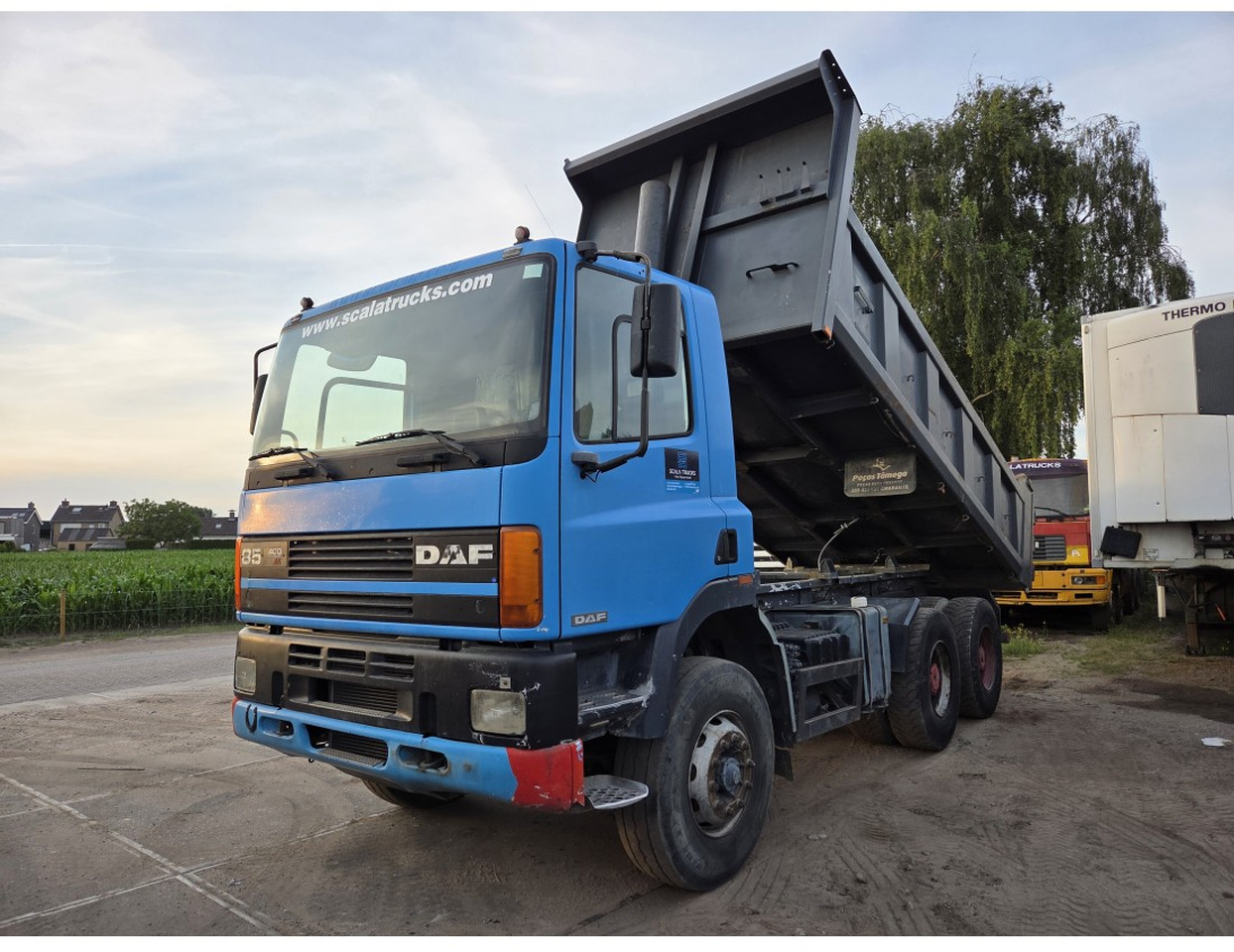 Kipper vrachtwagen DAF 85 400 ATI 6x4 Tipper