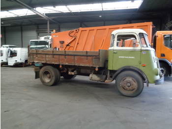Kipper vrachtwagen DAF A1300DA358