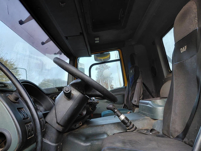 Kipper vrachtwagen DAF CF 85.380 8x4 Kipper Steel Suspension